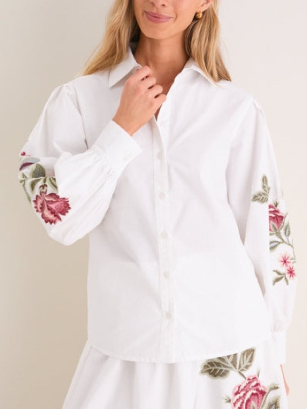 Tuckernuck Carolina Button Down White Floral Embroidered Puff Sleeve Shirt M